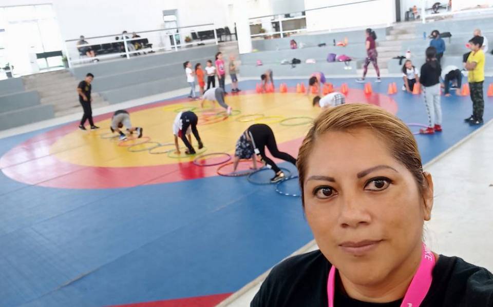 Belén Godos Moctezuma destacada entrenadora del Club de Lucha Olímpica  Yaocihuatl, está en un programa de Conade - Diario de Xalapa | Noticias  Locales, Policiacas, sobre México, Veracruz, y el Mundo