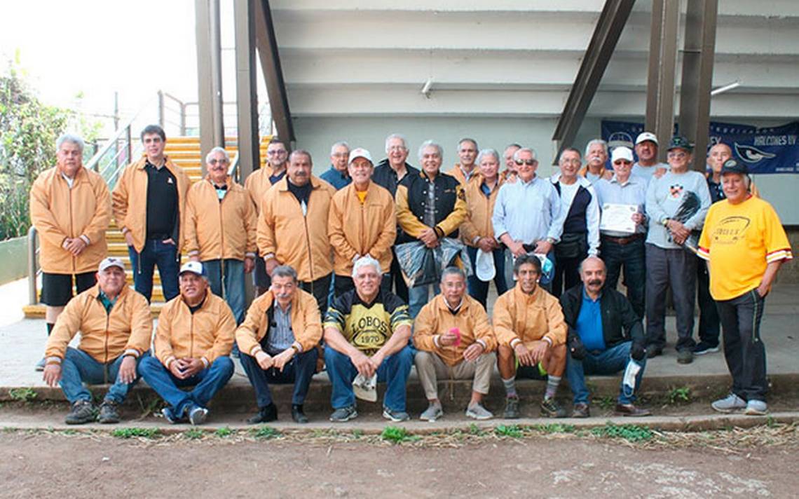 Fundadores del equipo de futbol americano Lobos se reúnen después de 52  años en campos de ka USBI en Xalapa - Diario de Xalapa | Noticias Locales,  Policiacas, sobre México, Veracruz, y el Mundo