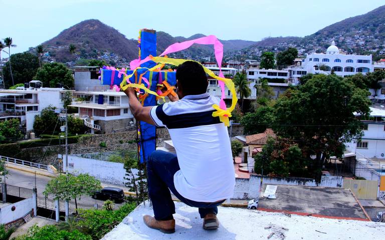 Cuál es el origen de la fiesta del Día de la Santa Cruz