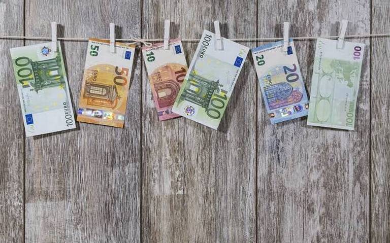 Fragmento de billete de cinco euros billete de 5 euros el euro es