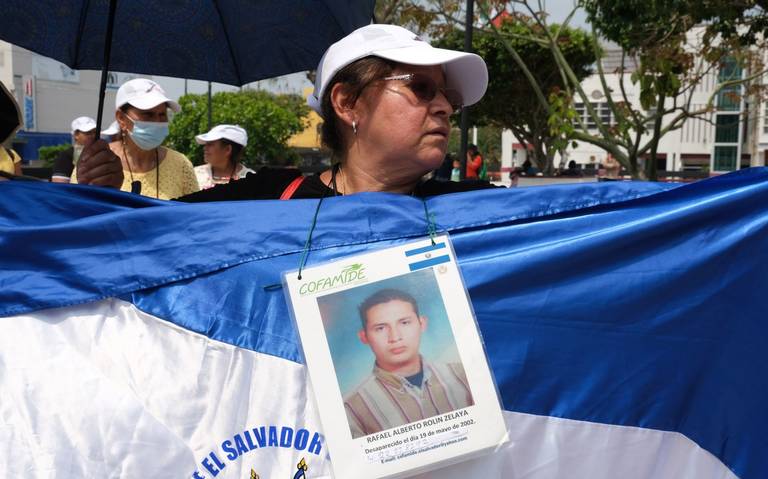 Final feliz Madre de la Caravana Migrante halla a su hijo con