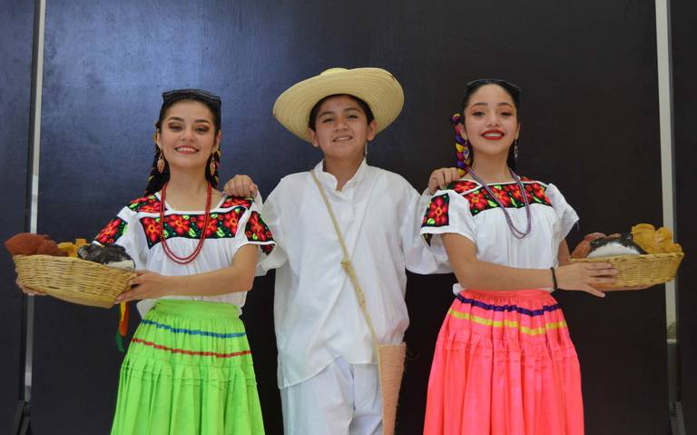 Ballet “Pilmijtotianij” presenta folklore mexicano en Paraguay Danza Arte  Folklore - Diario de Xalapa | Noticias Locales, Policiacas, sobre México,  Veracruz, y el Mundo