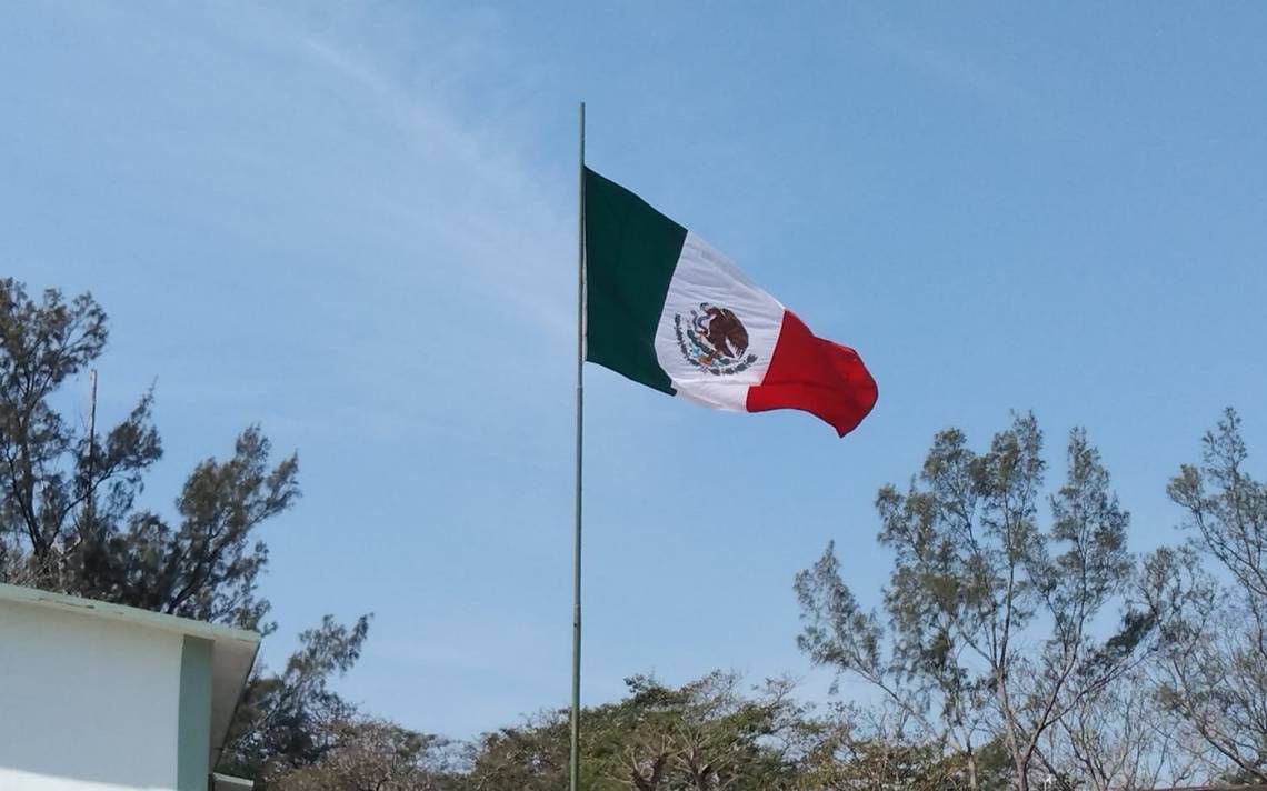 ¿Cómo Ha Cambiado La Bandera De México En La Historia? - Diario De ...