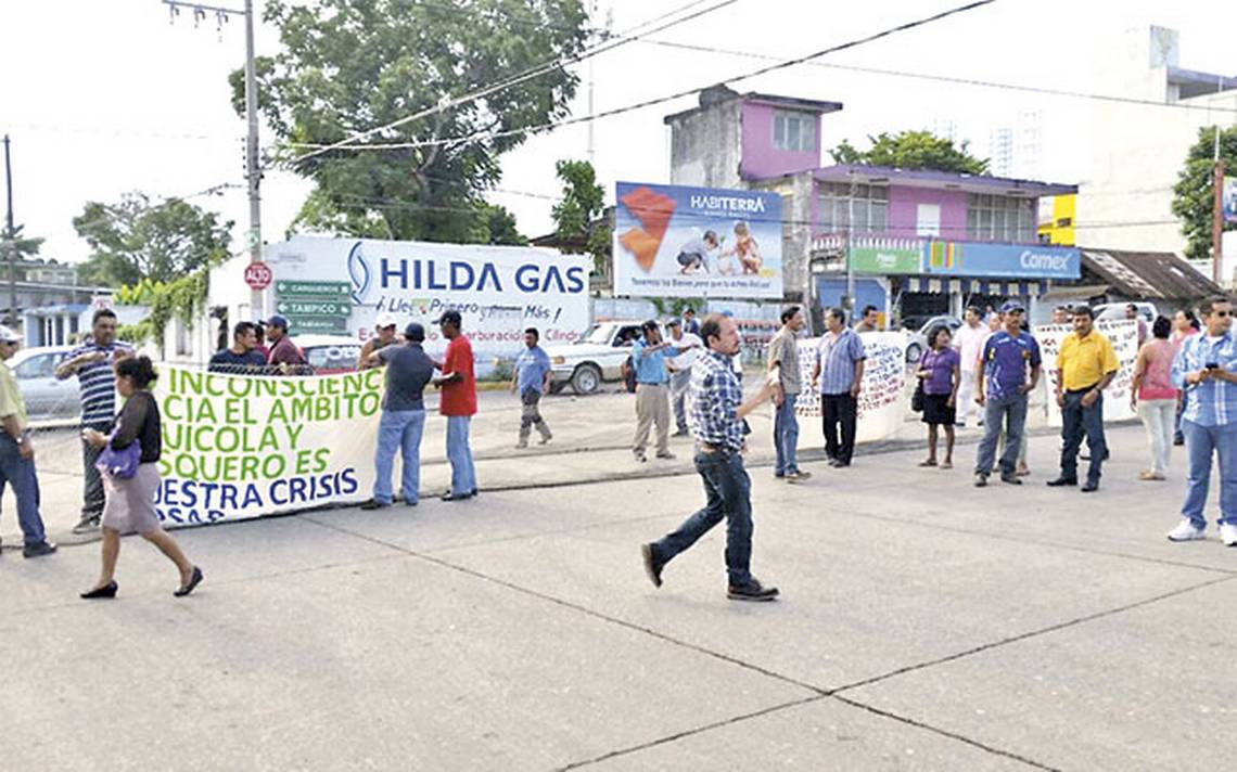 Colapsan pescadores tráfico en Tuxpan - Diario de Xalapa | Noticias  Locales, Policiacas, sobre México, Veracruz, y el Mundo