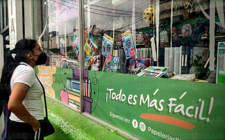 Papelerías esperan un repunte en ventas de útiles escolares