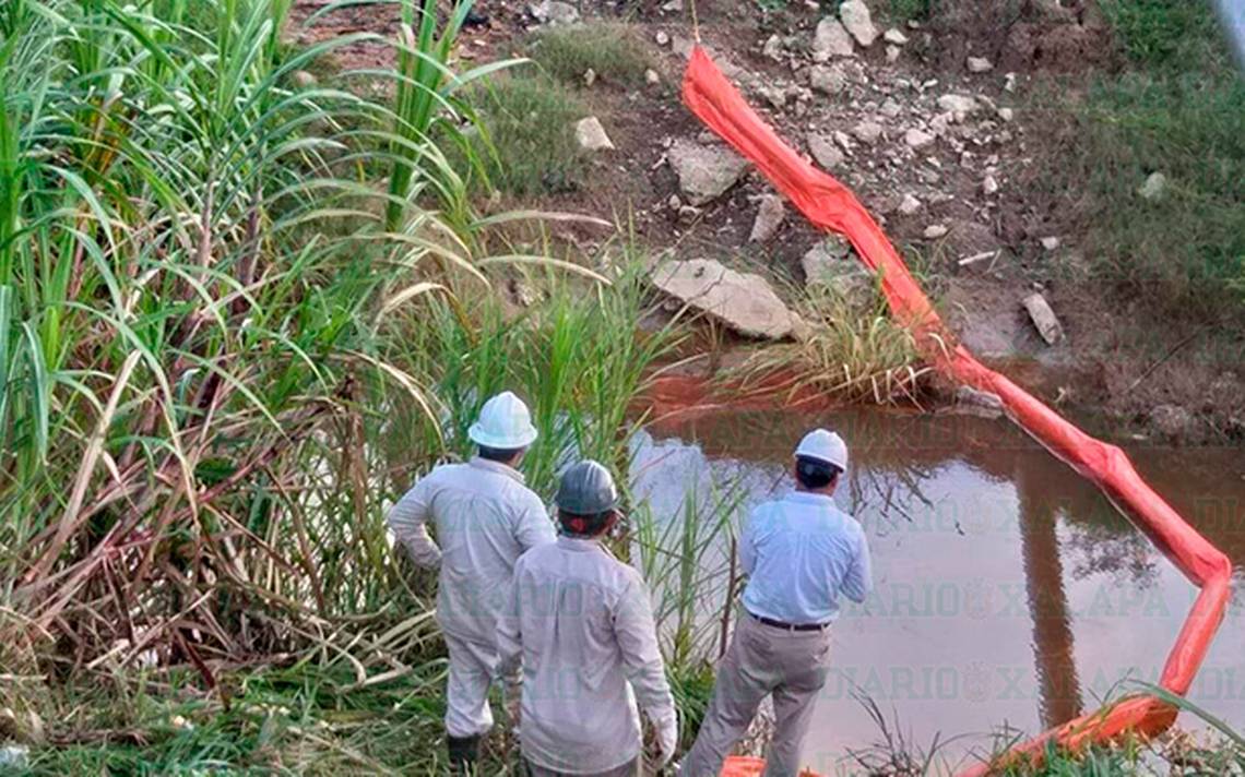 Evacúan Familias Derrame Ducto PEMEX - Diario De Xalapa | Noticias ...