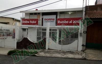 Cerrado con candado sede estatal de Morena - Diario de Xalapa | Noticias  Locales, Policiacas, sobre México, Veracruz, y el Mundo